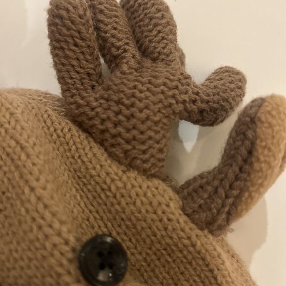 Moose animal knit beanie- Moose. Sm Child size - Picture 8 of 12